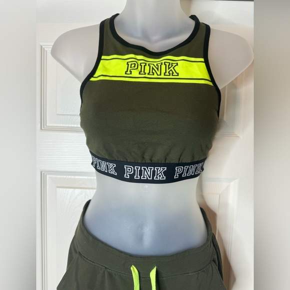 PINK 2 Piece Sports Bra and Sweat Pants Set - Picture 4 of 9